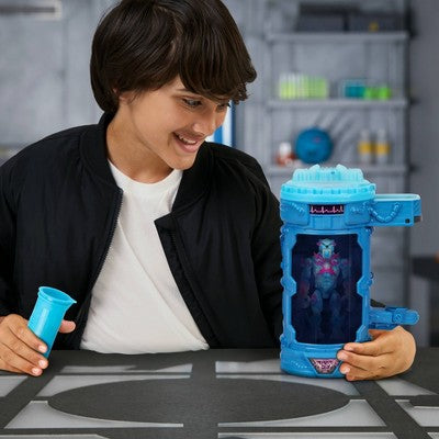 MrBeast Lab Mutators Mutation Chamber Lightning Panther Action Figure