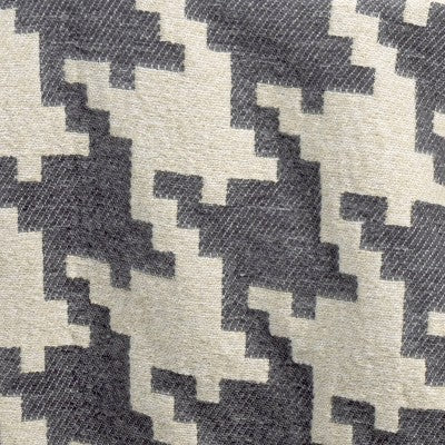 50''x60'' Oversized Chenille Woven Houndstooth Throw Blanket Gray/Neutral - Threshold (LOCAL PICKUP ONLY)