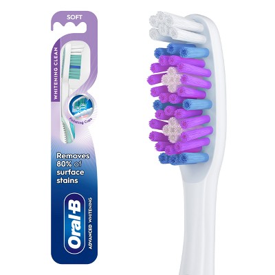 Oral-B Vivid Advanced Whitening Manual Toothbrush - Soft