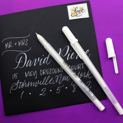 3pk Gelly Roll Classic Pens 3 Tip Sizes - White