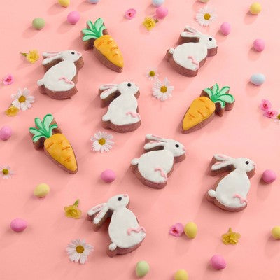 Trudeau 9 Cavity Silicone Bunny and Carrot Pan Pink