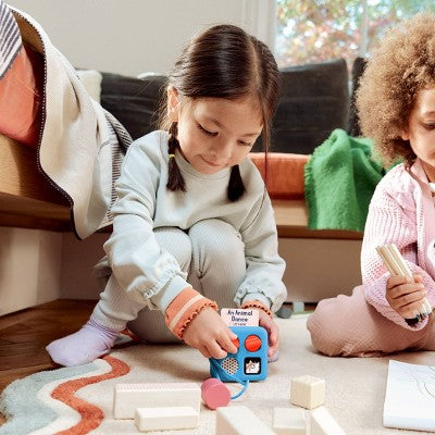 Yoto Starter Pack for Little Kids (6 Audio Card Pack)