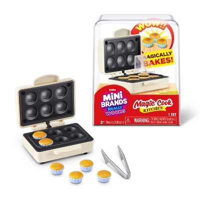 Mini Brands Magic Cook Kitchen Cup Cake Maker