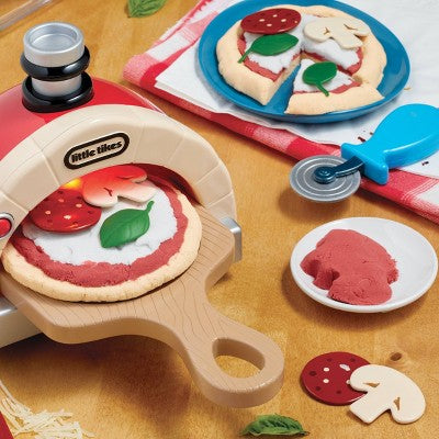 Little Tikes Creative Chefs Pizza Kit with Special Make-It Mix Play Sand 18+ Accessories