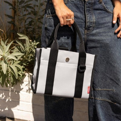 Thermos Lunch Tote - Sandstone *ADD 3 TO YOUR CART & 1 IS FREE!*