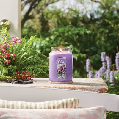22oz Large Lilac Blossoms Jar Candle - Yankee Candle
