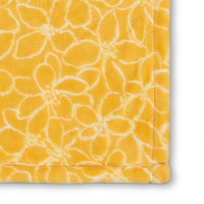 Floral Printed Plush Throw Blanket Yellow - Room Essentials
