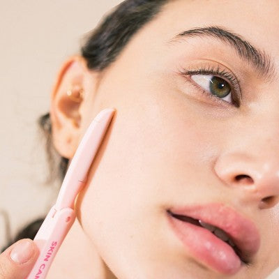 Skin Camp Dermaplaning Kit with Two Replacement Heads
