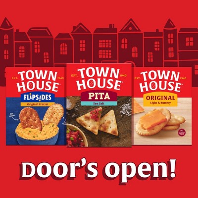 Town House Pita Oven Baked Crackers Sea Salt - 9.5oz