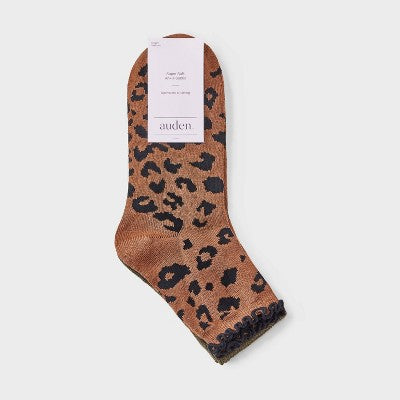 Women's Leopard Print Ruffle Trim Ultra Soft 2pk Ankle Socks - Auden Brown/Black/Olive Green 4-10