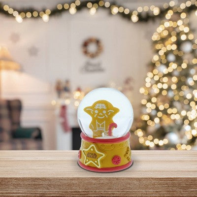 3"x2" Star Wars Yoda Gingerbread Christmas Snow Globe