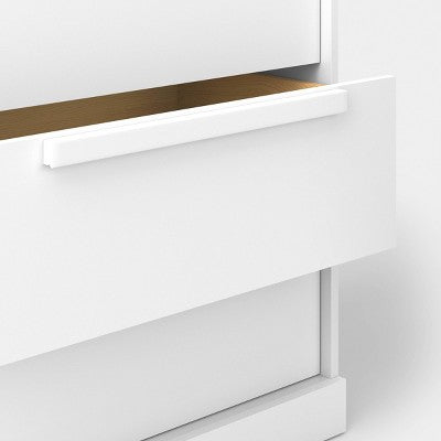 Modern 4 Drawer Dresser White - Room Essentials (LOCAL PICKUP ONLY)