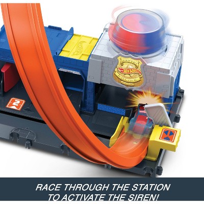 Hot Wheels City Super Police Station Playset