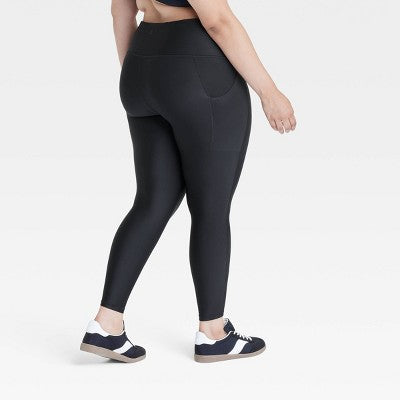 Women's Effortless Support High-Rise Pocketed 7/8 Leggings 3X