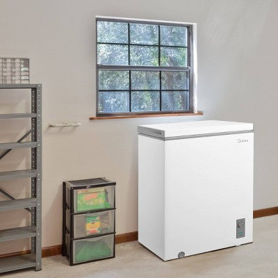 Midea 5.1 cu ft Chest Freezer White (LOCAL PICKUP ONLY)