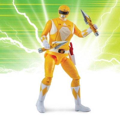 Mighty Morphin Power Rangers Re-Ignition Auto-Morphin 6" Yellow Ranger Action Figure with Power Daggers Weapons