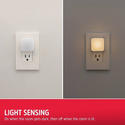 Energizer 4pk Square Glo Dot Light Sensing 3000K Nightlights White