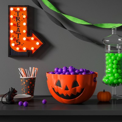 3L Plastic Round Shaped Pumpkin Candy Serving Bowl - Hyde and EEK! Boutique: Halloween