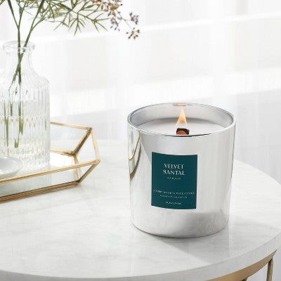 19.3oz Wooden Wick Jar Candle Velvet Santal - Threshold