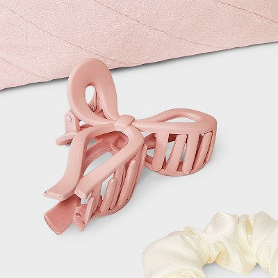 Fleece Pouch Hair Bow Claw Clip Satin Twister Spa Set - Wild Fable Ivory