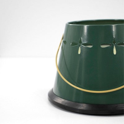 Patio Essentials Mosquito Diecut Candle Dark Green