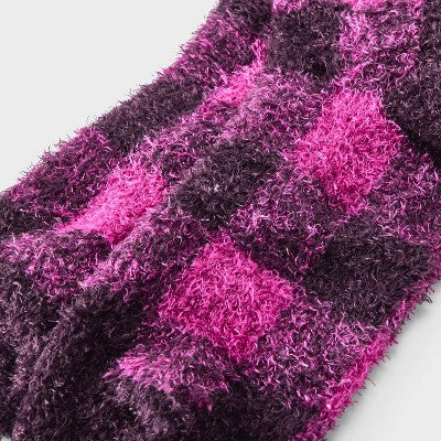 Women's Buffalo Plaid Cozy Crew Socks - Auden Berry 4-10