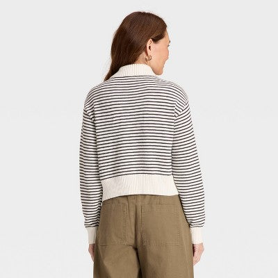 Women's Collared Neck Pullover Sweater -Black Striped S