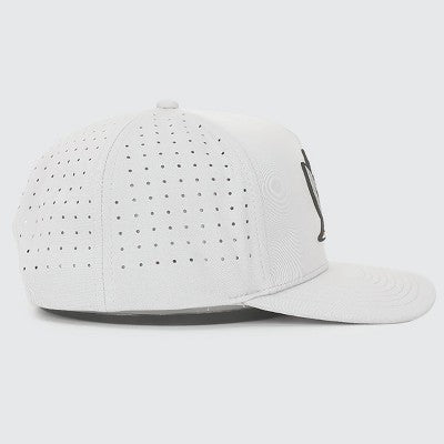 Waggle Hat Decoy: Light Gray Adult Animal Icon Trucker Style