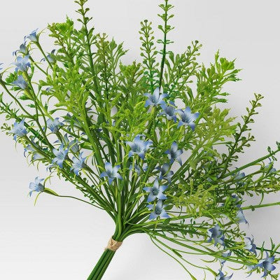 Floral Bouquet Blue Room Essentials