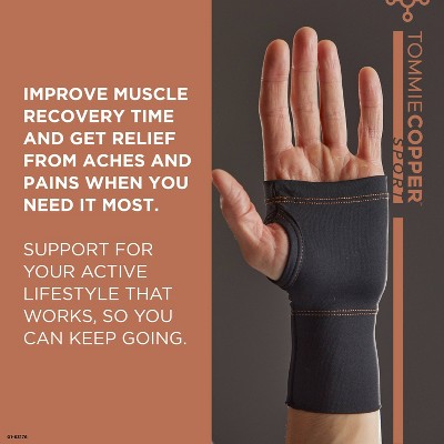 Tommie Copper Sport Compression Wrist Sleeve - S/M: Supports & Braces for Adults