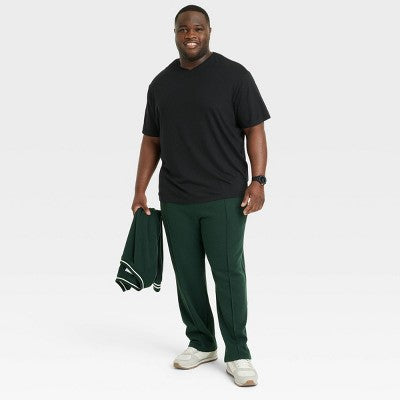 Men's Big & Tall Every Wear Short Sleeve V-Neck T-Shirt -4XL