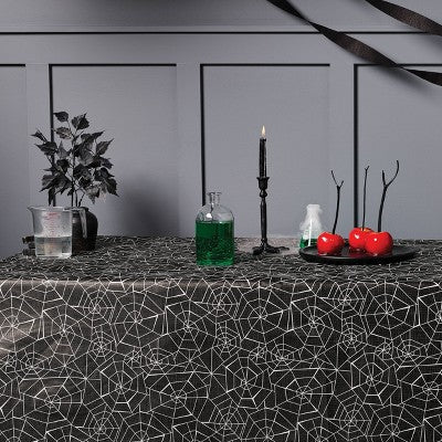 60"x84" Spiderweb Halloween Tablecloth - Hyde & EEK! Boutique