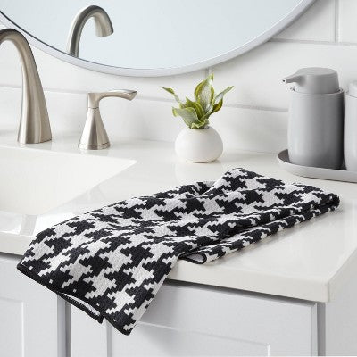 Waffle Houndstooth Hand Towel Black/White - Room Essentials