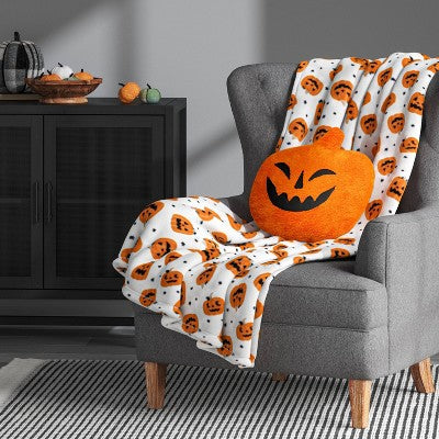 Halloween Pumpkin Throw Blanket Ivory - Hyde & EEK! Boutique: Knitted Recycled Polyester, 50x60", Botanical Pattern
