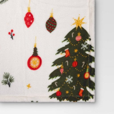 Christmas Puppy & Kitty Printed Plush Throw Blanket Ivory - Wondershop
