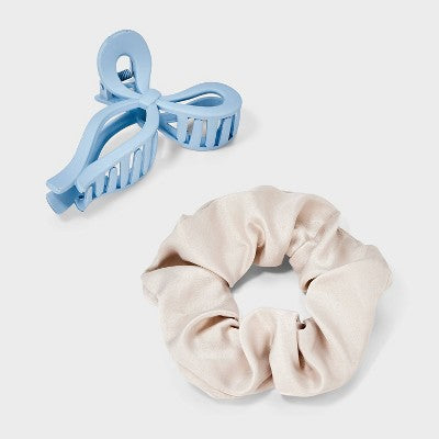 Fleece Pouch Hair Bow Claw Clip Satin Hair Twister Spa Set - Wild Fable Pink