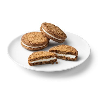 Christmas Gingerbread Cheesecake Sandwich Cookie - 10.6oz - Favorite Day