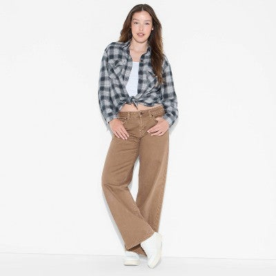 Women's Oversized Long Sleeve Collared Flannel Shirt M
