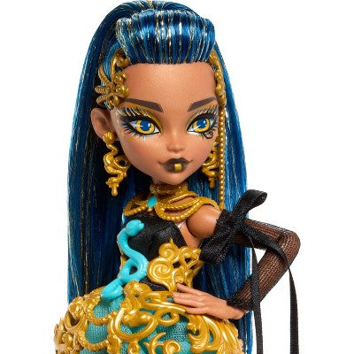 Monster High Scary Sweet Birthday Cleo De Nile Doll in Party Dress