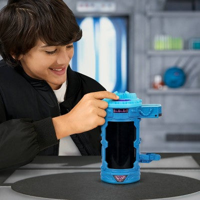 MrBeast Lab Mutators Mutation Chamber Lightning Panther Action Figure