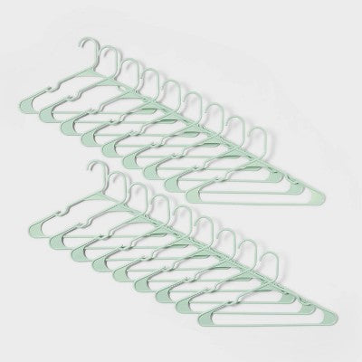 18pk Plastic Hangers Green - Brightroom (LOCAL PICKUP ONLY)
