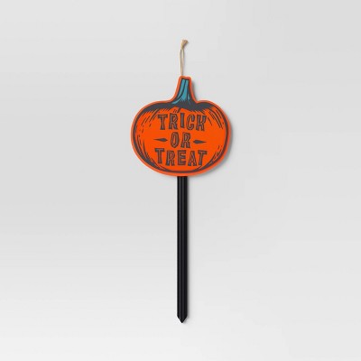 17.75" 'TRICK OR TREAT' Pumpkin Yard Stake Halloween Decorative Prop - Hyde and EEK! Boutique