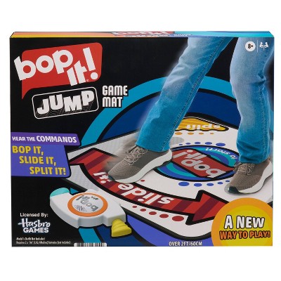 Hasbro Games Bop It! Jump Game Mat, Active Electronic Memory Recall Game