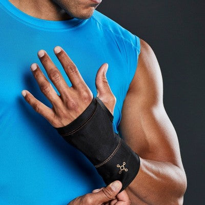 Tommie Copper Sport Compression Wrist Sleeve - S/M: Supports & Braces for Adults