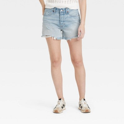 Women's Mid-Rise 90's Baggy Denim Shorts Light Wash 2