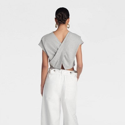 KBB by KAHLANA Women's Cropped 'The Back Twist T-Shirt' - Gray M