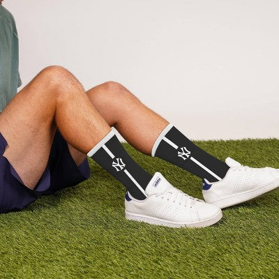 MLB New York Yankees Adult Crew Socks