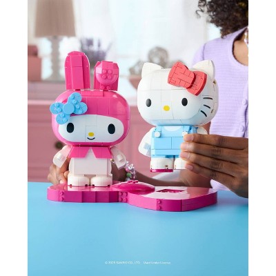 BLDR Deluxe Large-Form Buildable Character - Hello Kitty & My Melody: 742-Piece Plastic Set for Creative Thinking