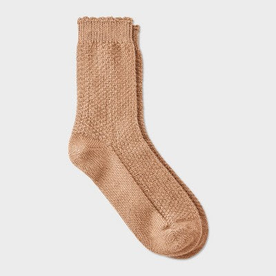 Women's Scalloped Edge Textured Super Soft Crew Boot Socks - Auden Brown 4-10
