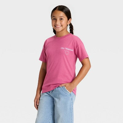 Girls' Short Sleeve 'Oui Waffles' Oversized Graphic T-Shirt M